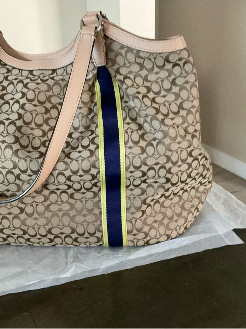 Coach Signature C Jacquard Canvas Tote Bag Tan Leather Trim Shoulder Bag - Picture 7 of 11